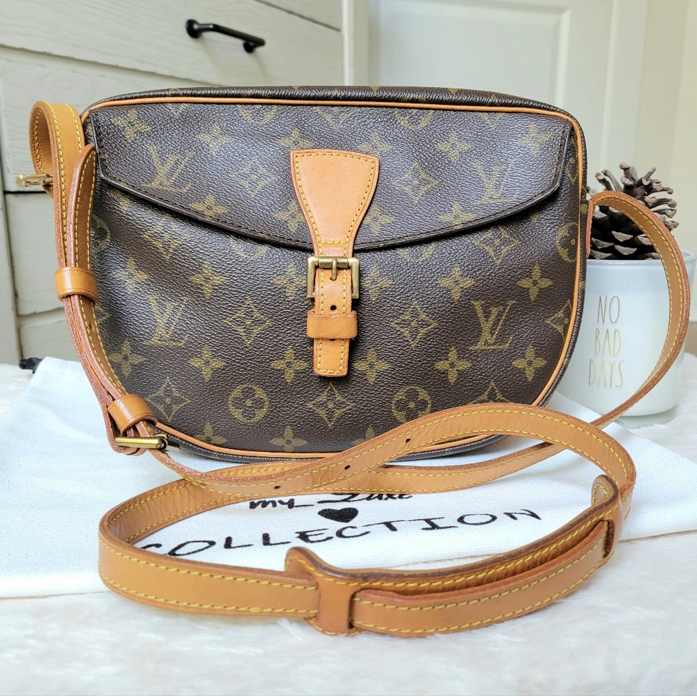 💕VERY RARE Crossbody LOUIS VUITTON Jeune Fille MM Monogram